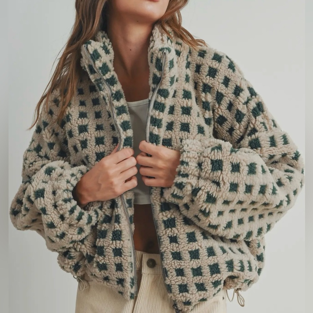 Green & cream checkered, fuzzy zip jacket